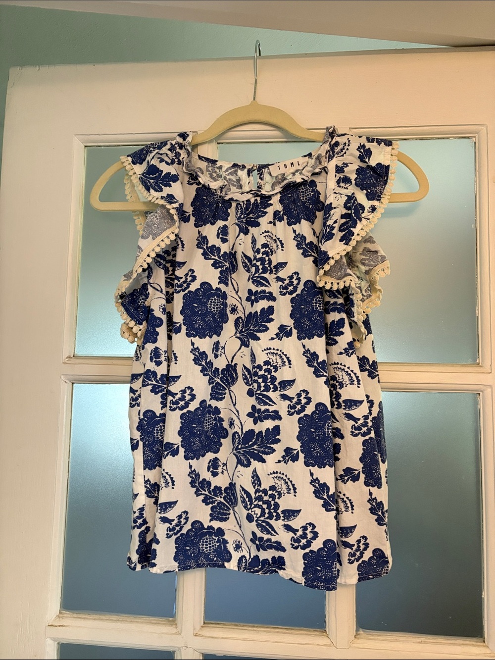 Blue and white floral top
